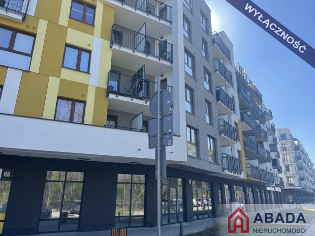 lokal witryny  własny parking wysoka zabudowa