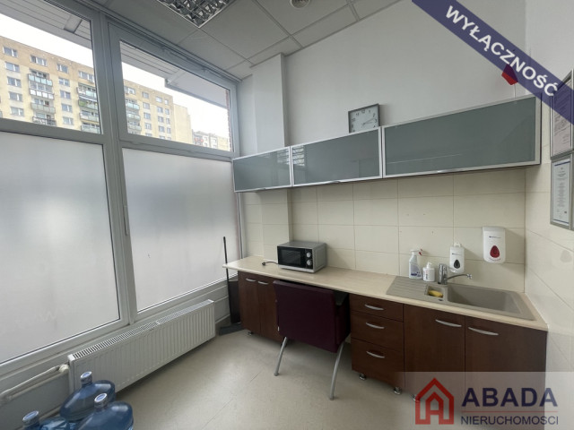Wykończony lokal medyczny klima 3 gabinety
